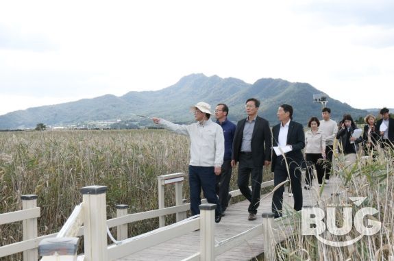 아이들이 주인공 되는 강진만 춤추는 갈대축제 개막