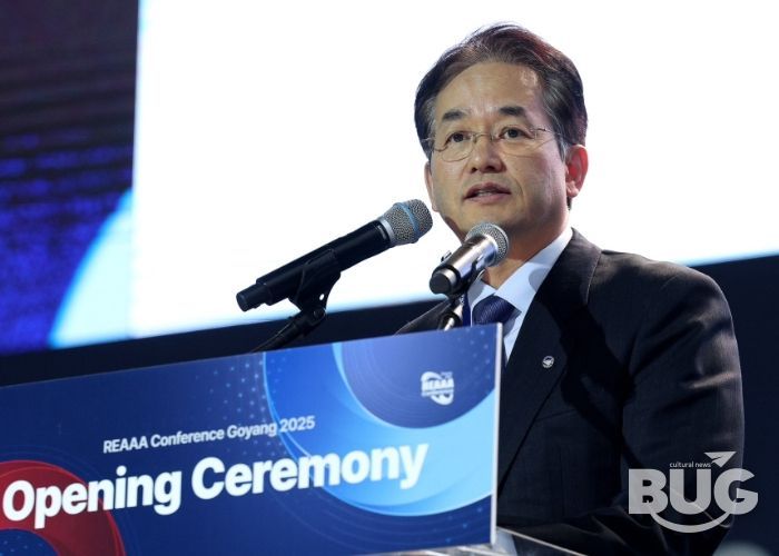 ‘2025 고양 아시아·대양주 도로대회’개막식에서 환영사 중인 이동환 고양특례시장