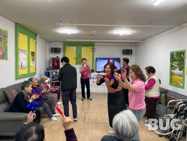 북구시설관리공단 노래 봉사로 따뜻한 정을 나누다