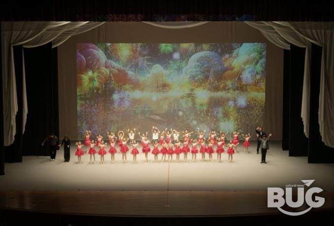 무용단 공연 사진